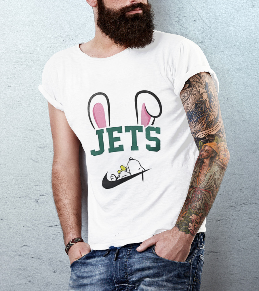 New York Jets Snoopy Peanuts Easter Bunny Ears T-Shirt