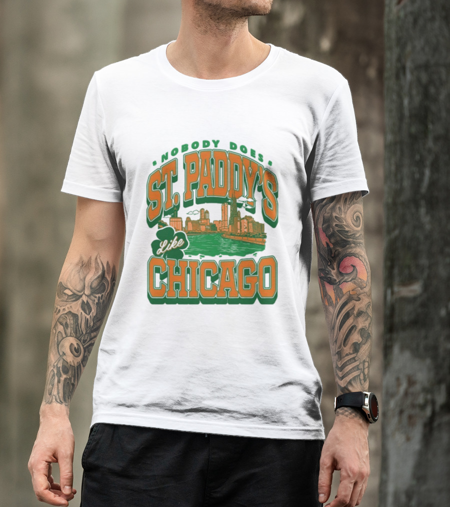 Nobody Does St. Paddy's Like Chicago Skyline Green River Saint Patrick's Day T-Shirt