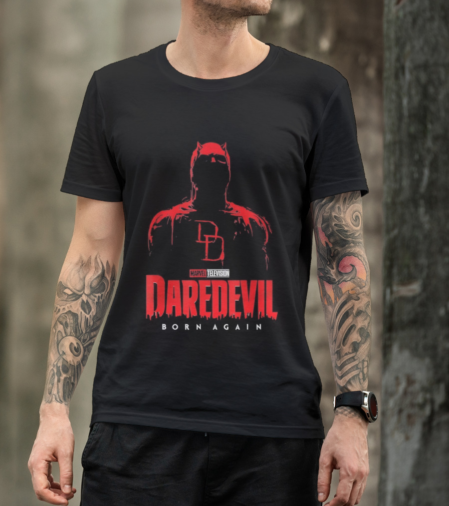 Marvel Daredevil Born Again DD Silhouette Red T-Shirt
