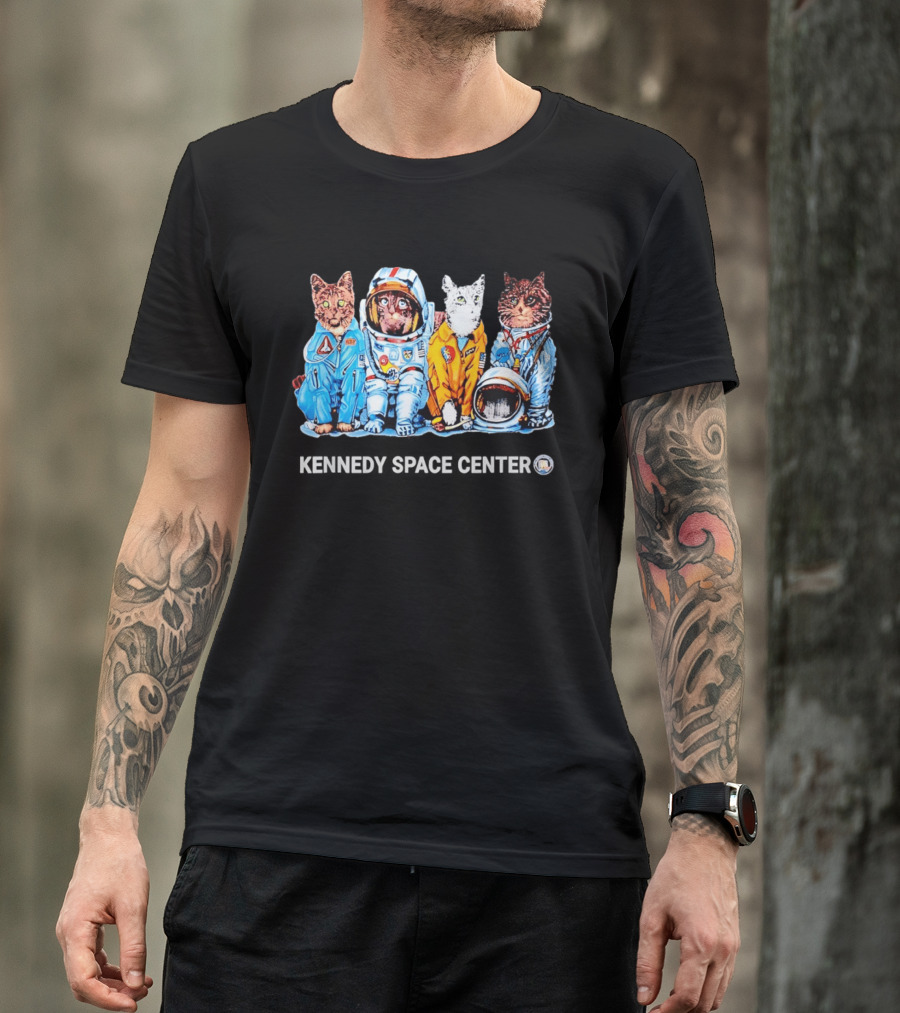 Kennedy Space Center Cats In Astronaut Suits T-Shirt
