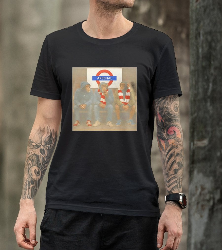 Arsenal Fans Chimpanzee Trio In London Underground Setting T-Shirt