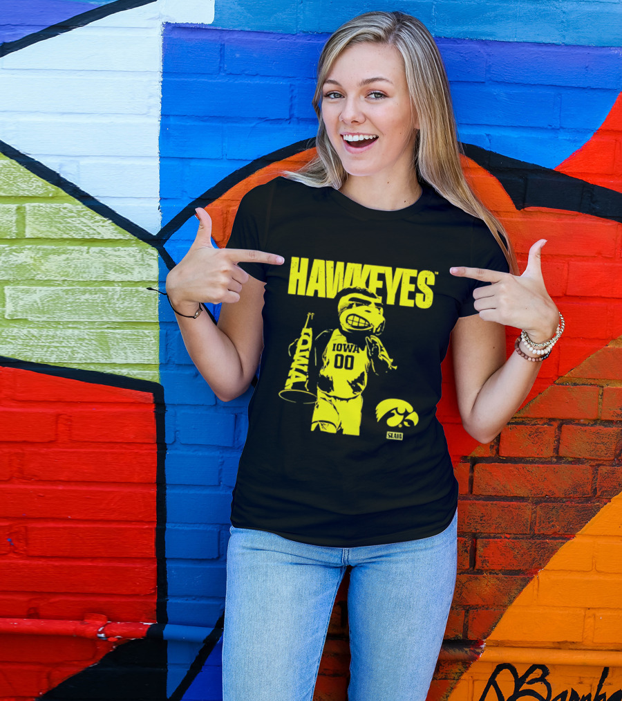 Iowa Hawkeyes Mode Slam Vintage Mascot Basketball 00 T-Shirt