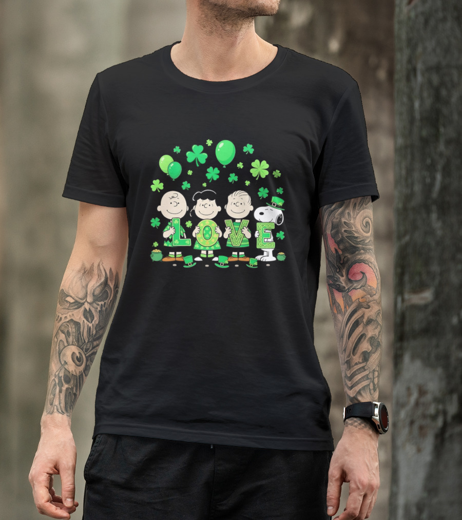Snoopy Charlie Brown And Friends Love Shamrock St. Patrick's Day Celebration T-Shirt