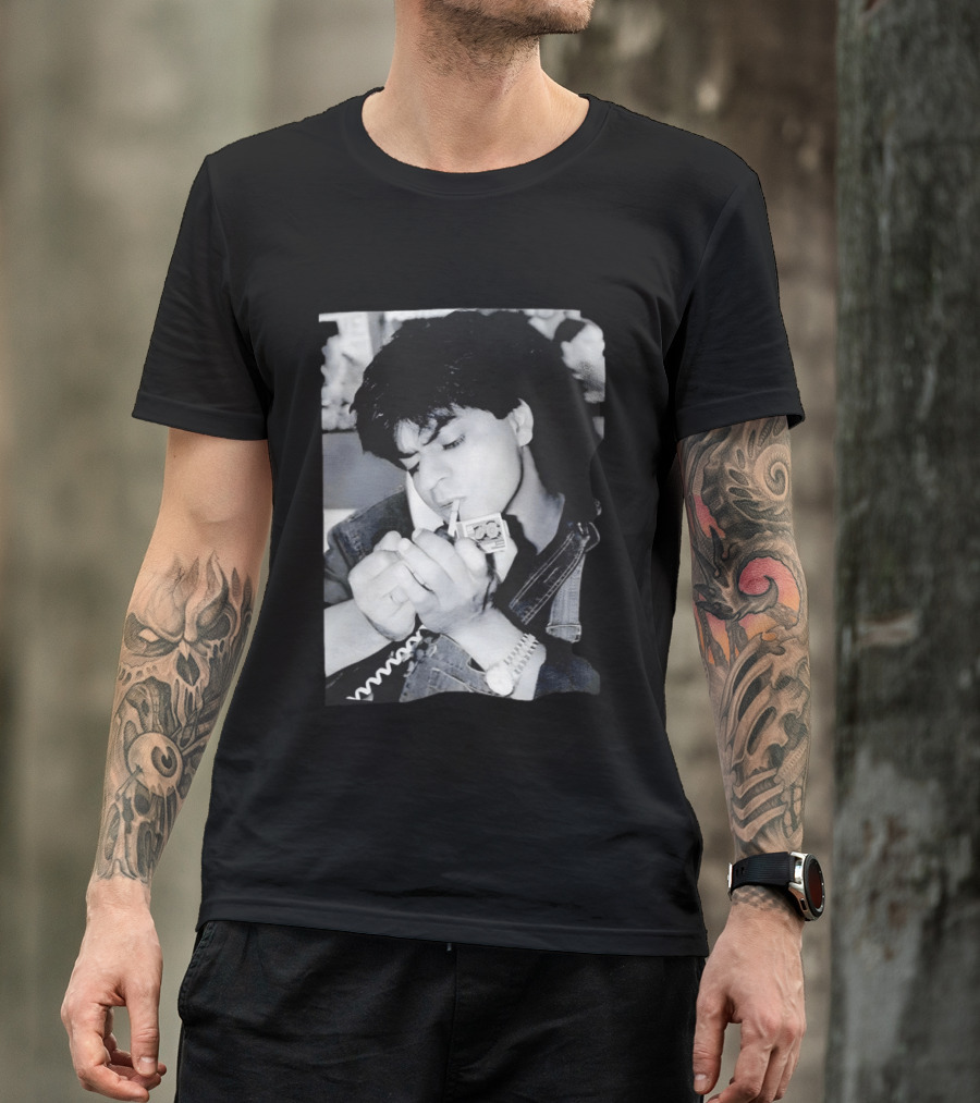 Shah Rukh Khan Iconic Smoking Bollywood T-Shirt