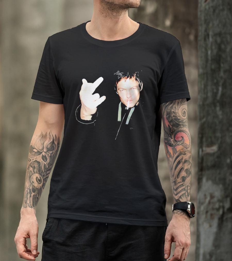 Norman Reedus The Walking Dead Daryl Dixon Middle Finger Smoking T-Shirt