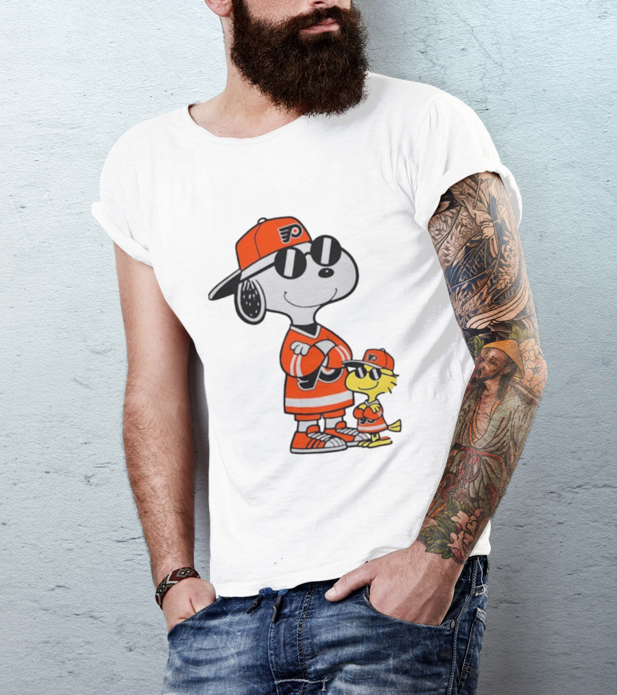 Snoopy Woodstock Philadelphia Flyers NHL Hockey Sunglasses T-Shirt
