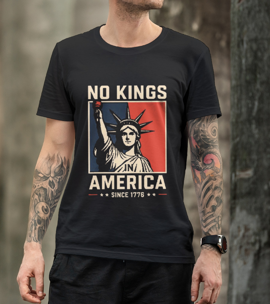 No Kings America Statue Since 1776 Comfort Colors® T-Shirt