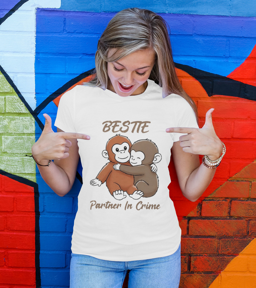 Bestie Partner In Crime Cute Monkey Hug Friendship T-Shirt
