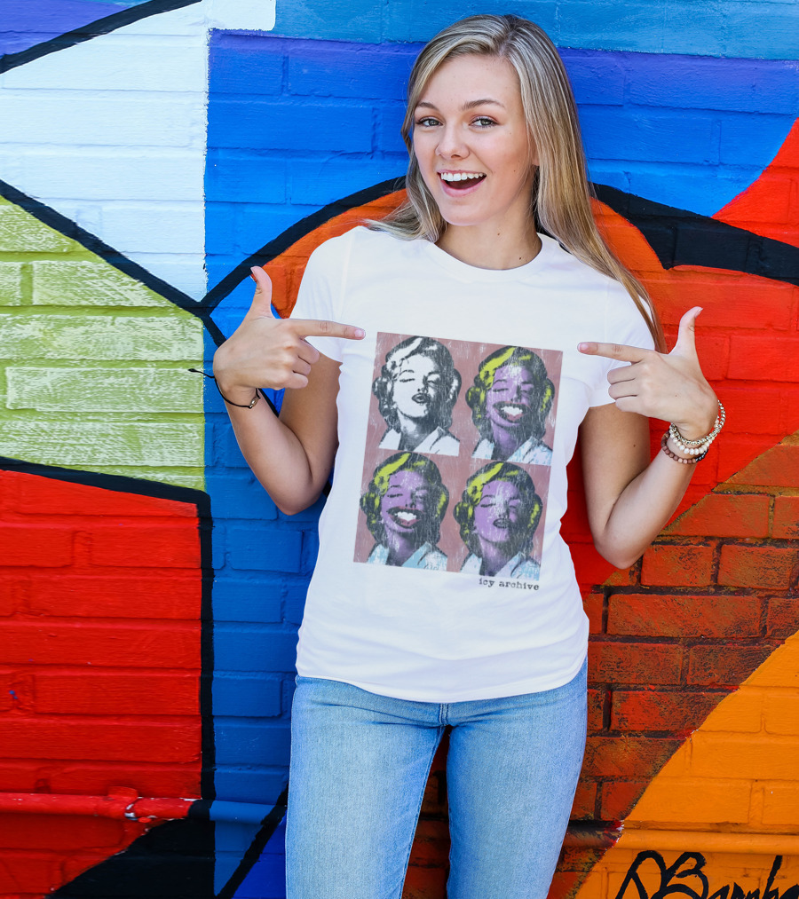 Marilyn Monroe Face Pop Art Style Vintage Grid Warhol Influence T-Shirt