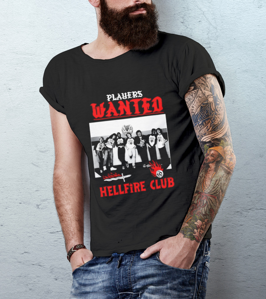 Players Wanted Hellfire Club Retro Group Photo Gaming Dungeons Dragons Fantasy T-Shirt