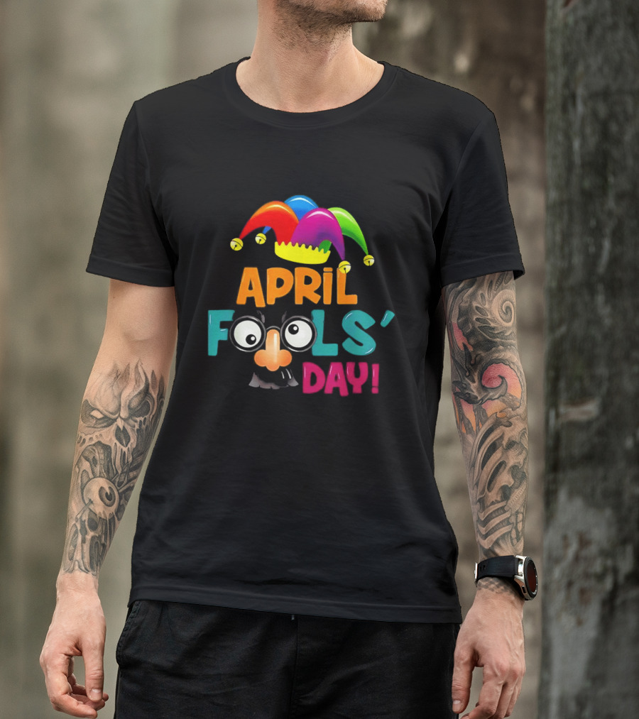 April Fools' Day Jester Hat Nose Glasses T-Shirt
