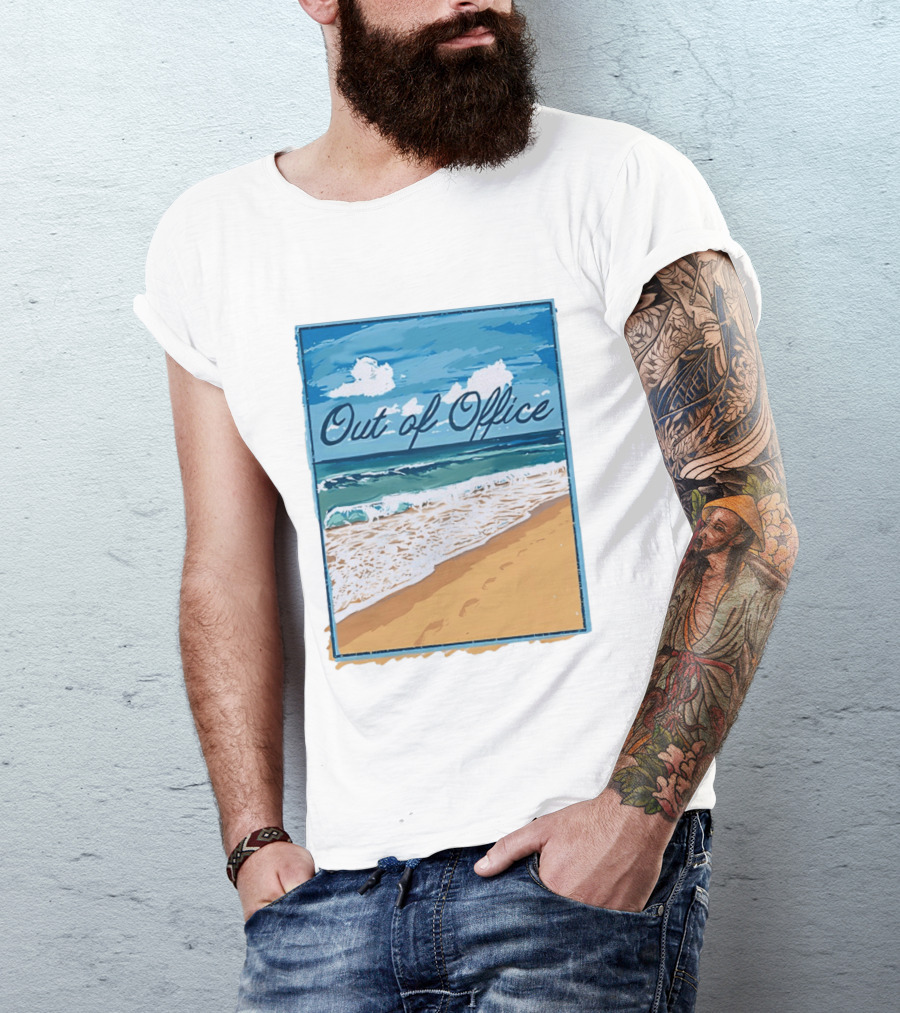 Out Of Office Beach Painting Photo 2025 Blue Sky Ocean Waves Sand T-Shirt
