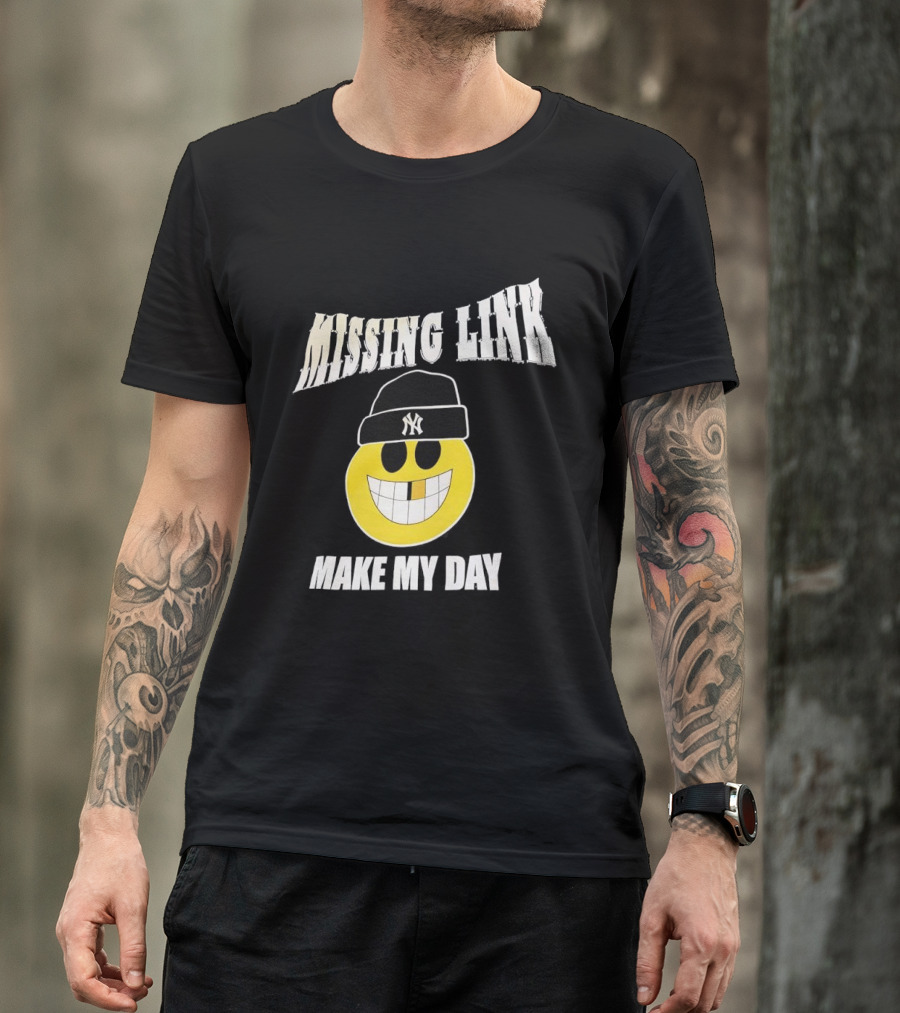New York Yankees Missing Link Make My Day Smiley Face T-Shirt