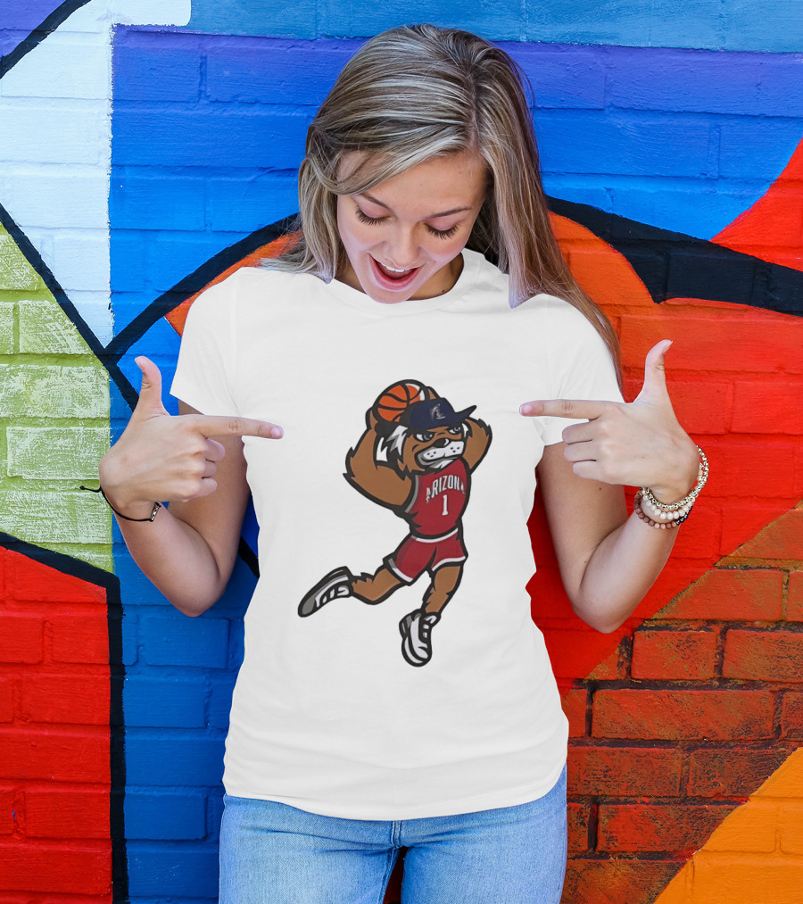 Arizona Wildcats Basketball Mascot Slam Dunk Action T-Shirt
