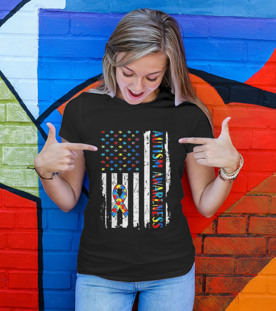 USA Flag Autism Awareness Ribbon Puzzle Pieces T-Shirt