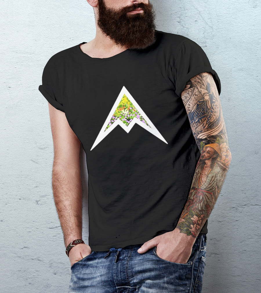 AM Garden Floral Pattern M Shape T-Shirt