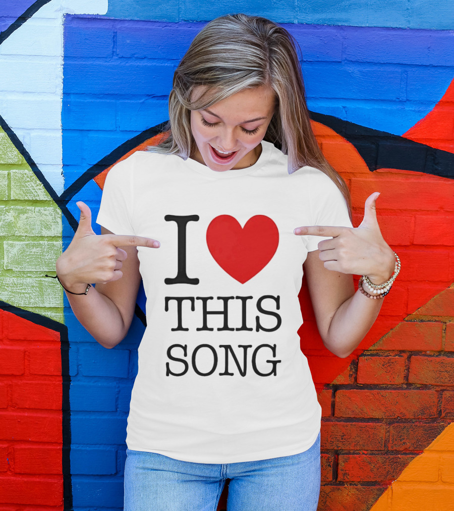 I Heart This Song Music Lover Enthusiast Trendy T-Shirt