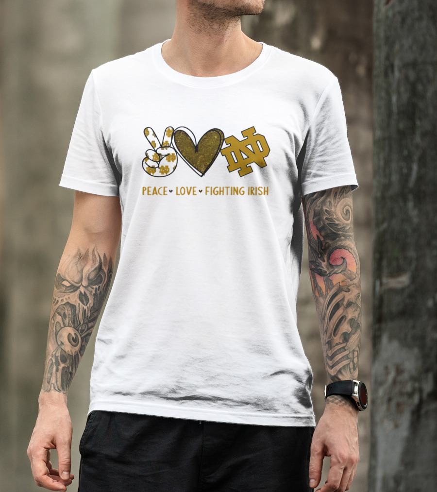 Peace Love Notre Dame Fighting Irish Hand Sign Heart Shape ND T-Shirt