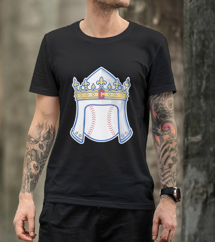 Chicago Cubs Sir Longball Baseball Helmet Crown T-Shirt