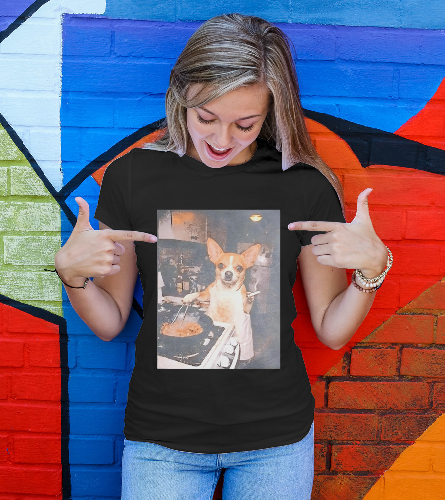Chihuahua In Apron Cooking While Smoking In Vintage Kitchen Scene T-Shirt