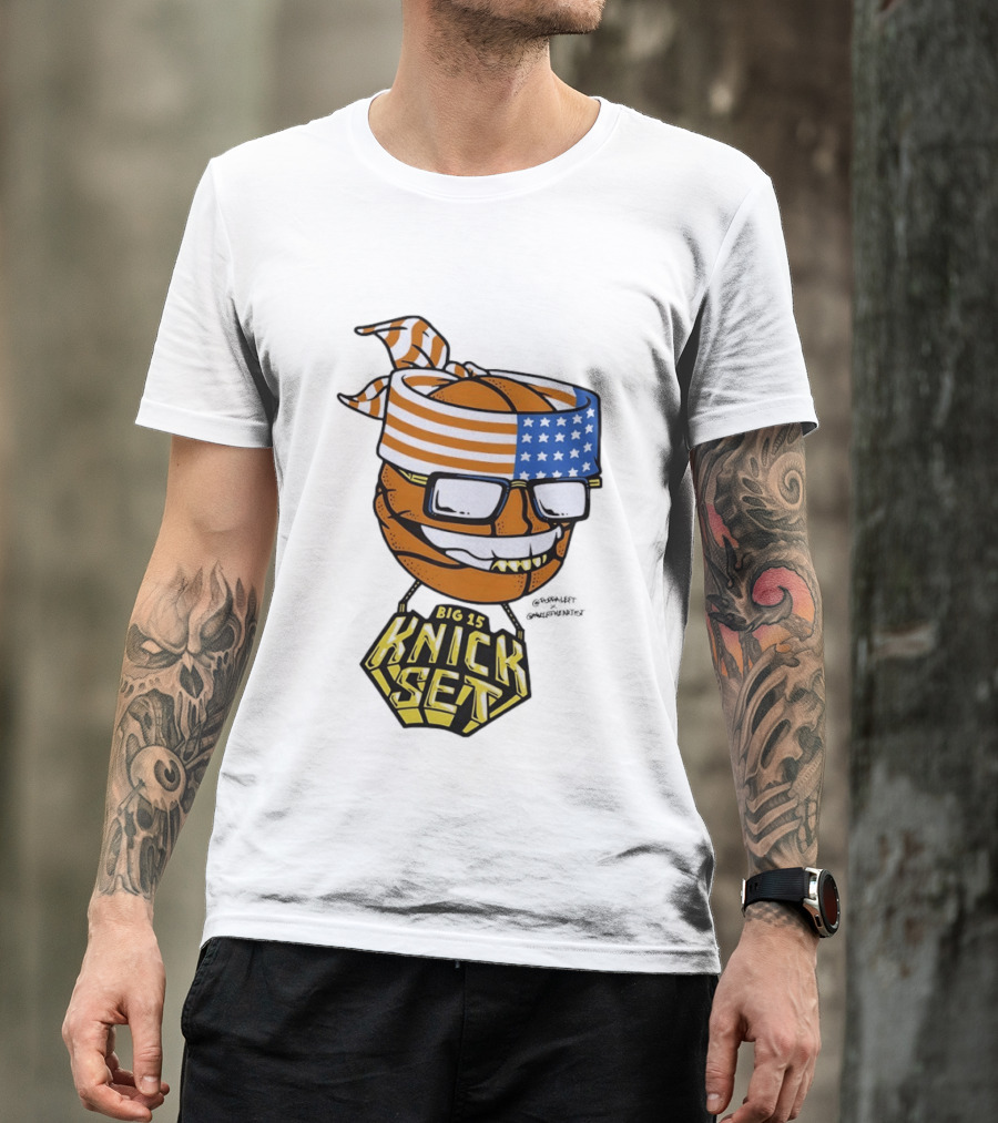 Big 15 Knick Set Basketball Wearing USA Flag Bandana And Glasses T-Shirt
