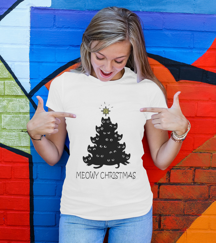 Black Cat Pine Tree Shape Meowy Christmas Star T-Shirt