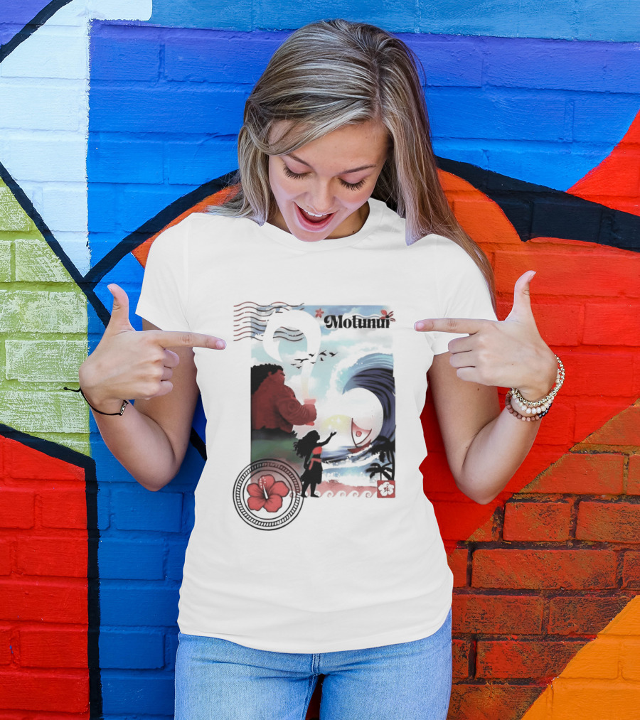 Motunui Postage Stamp Ocean Wave Hibiscus Blossom T-Shirt