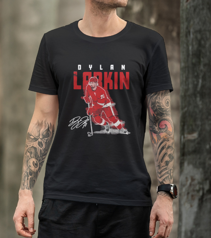 Dylan Larkin Detroit Red Wings Captain 71 T-Shirt