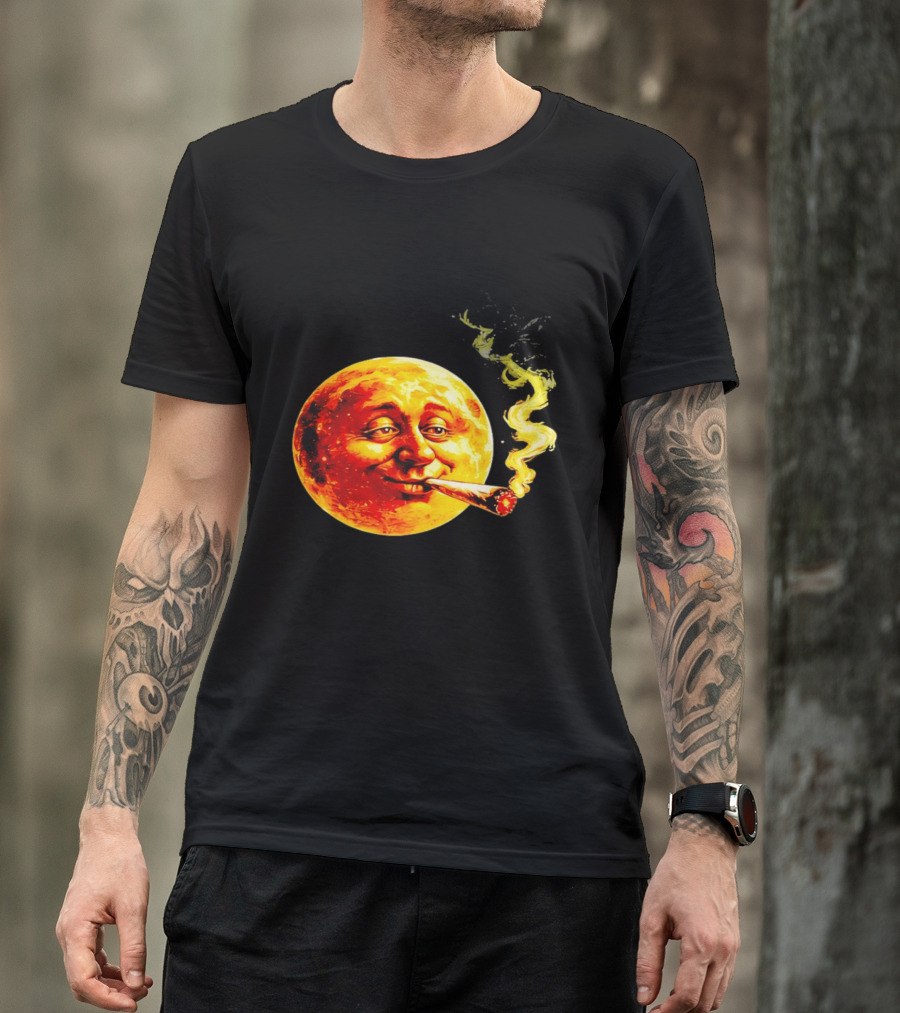 Moon Face Smoking Weed Blunt Lunar Smokers Club T-Shirt