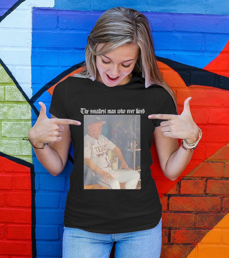 Texas A&M Aggies Jim Schlossnagle Baseball Coach Sitting Relaxed T-Shirt