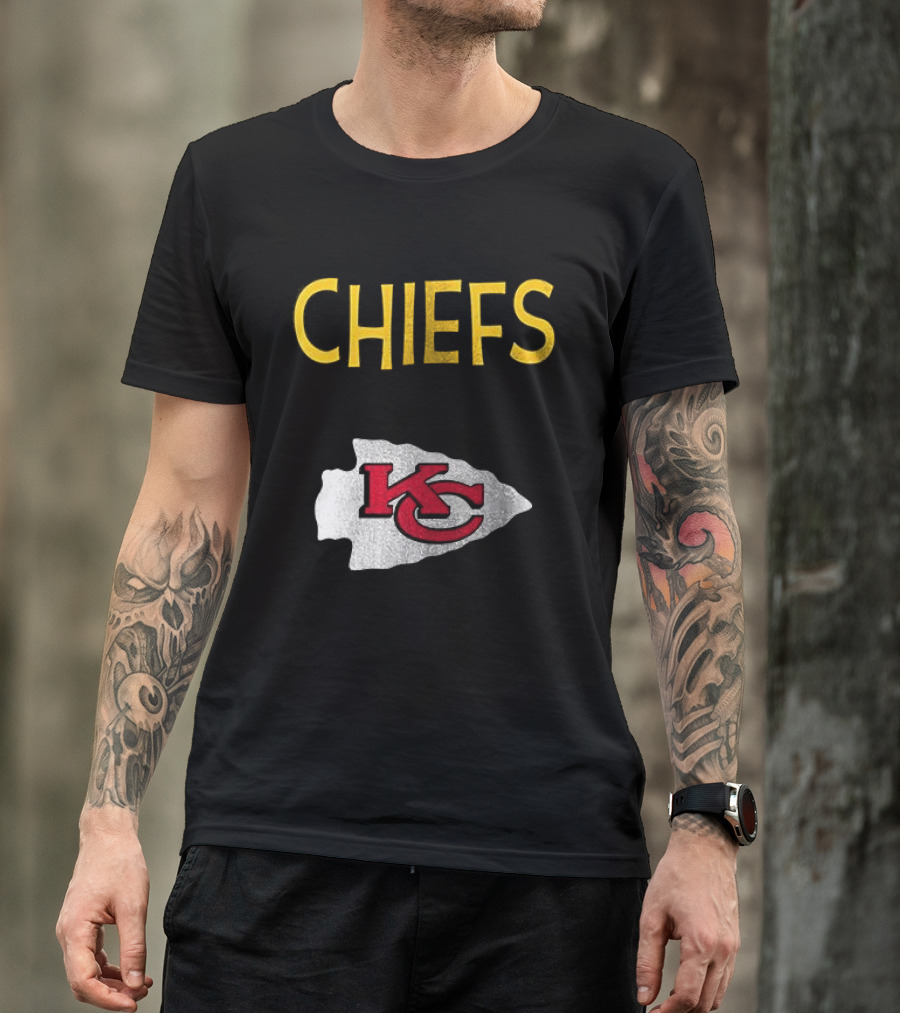 Kansas City Chiefs Peanuts Snoopy Woodstock Go Chiefs Football T-Shirt