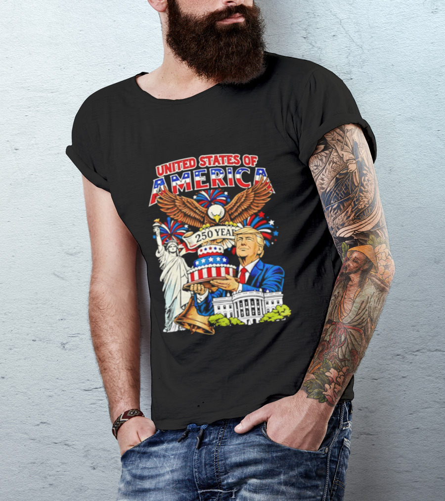 United States Of America 250 Years Celebration 4th Of July Trump With Birthday Cake And Eagle T-Shirt