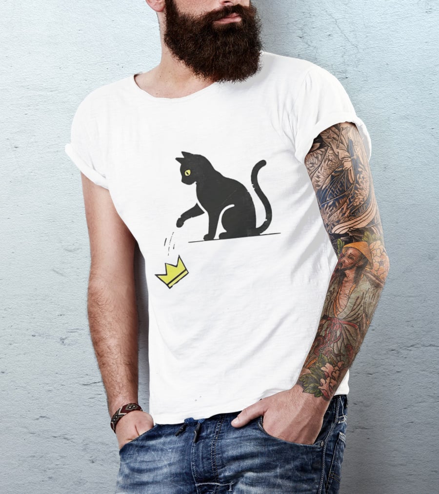 Cat Knocking Crown Anti King Humor Black Cat Yellow Eyes T-Shirt