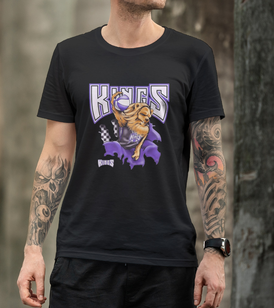 Mitchell & Ness Purple Sacramento Kings Breakthrough Fierce Lion Basketball T-Shirt