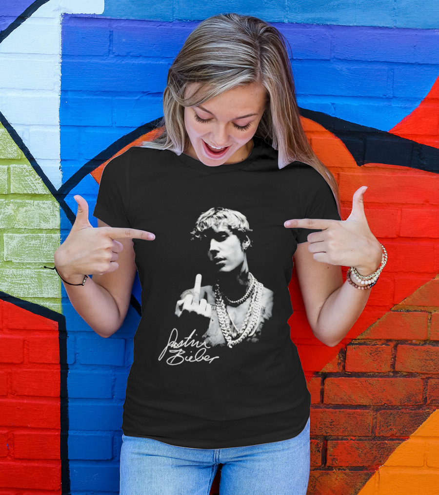 Justin Bieber Middle Finger Gesture T-Shirt