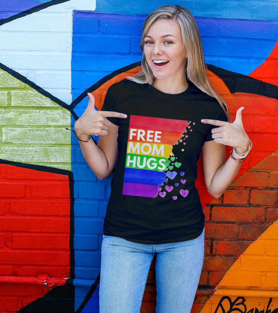 Free Mom Hugs Rainbow Hearts LGBTQ Pride Watercolor T-Shirt