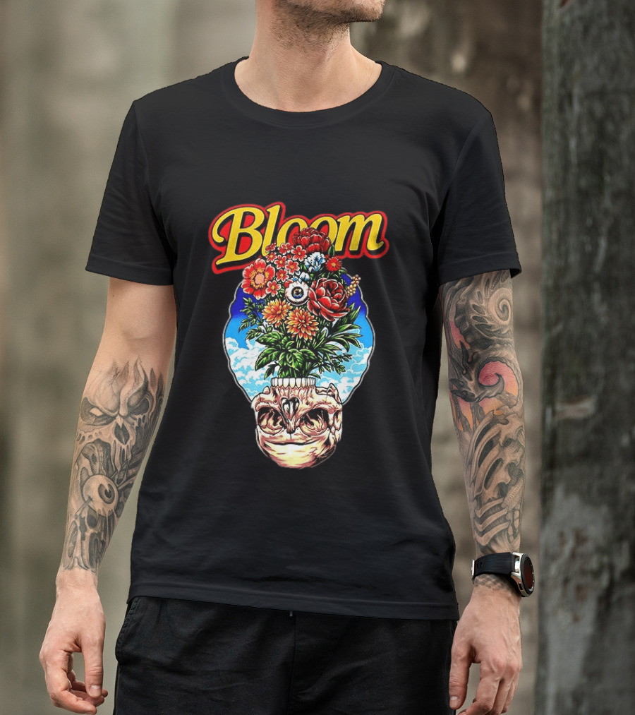 Bloom Skulls And Flowers Summer Classic Vibrant Floral Eyeball T-Shirt