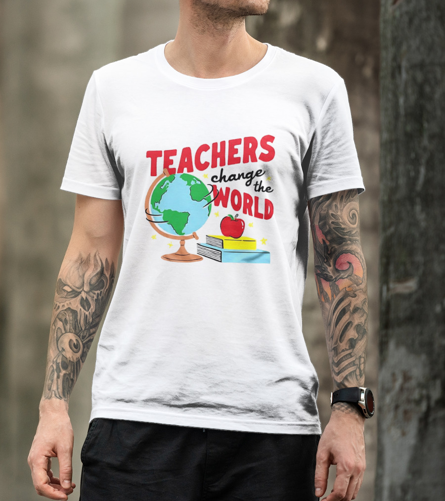 Teachers Change The World Globe Book Apple T-Shirt