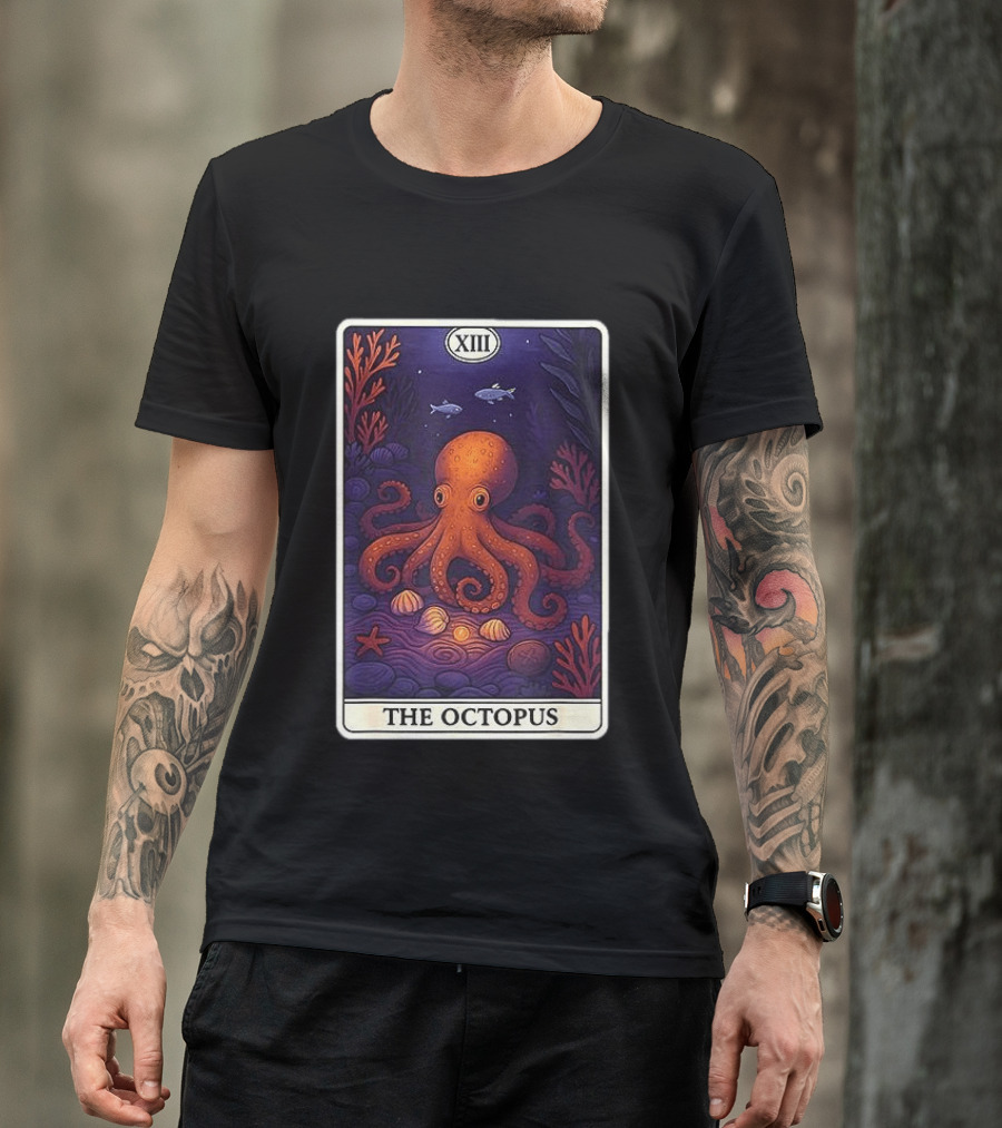 Octopus Tarot Card XIII Ocean Creatures Underwater Scene T-Shirt