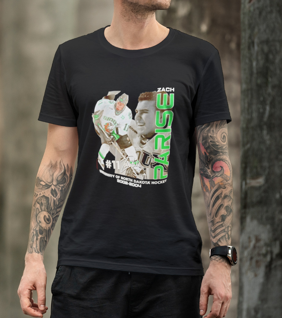 Zach Parise University Of North Dakota Hockey 2002 2004 Sioux #11 T-Shirt