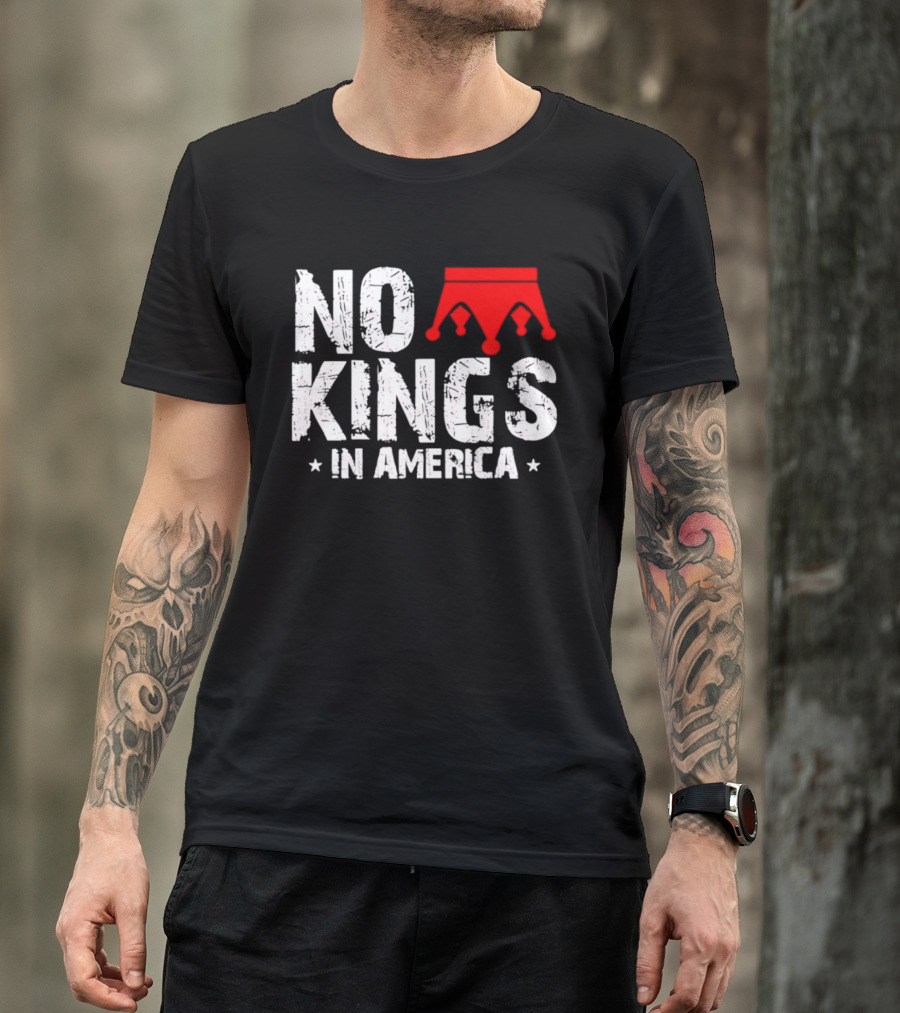 No Kings In America Red Crown T-Shirt