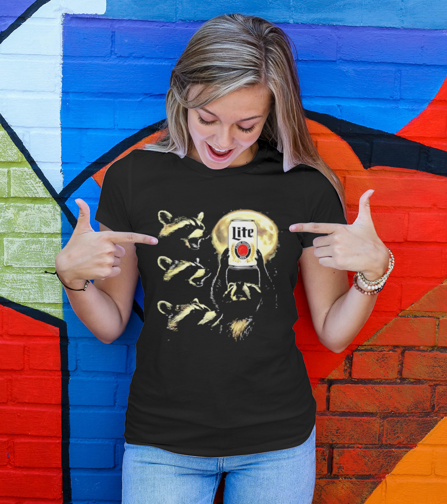 Four Raccoons Howling At Moon With Miller Lite Can T-Shirt