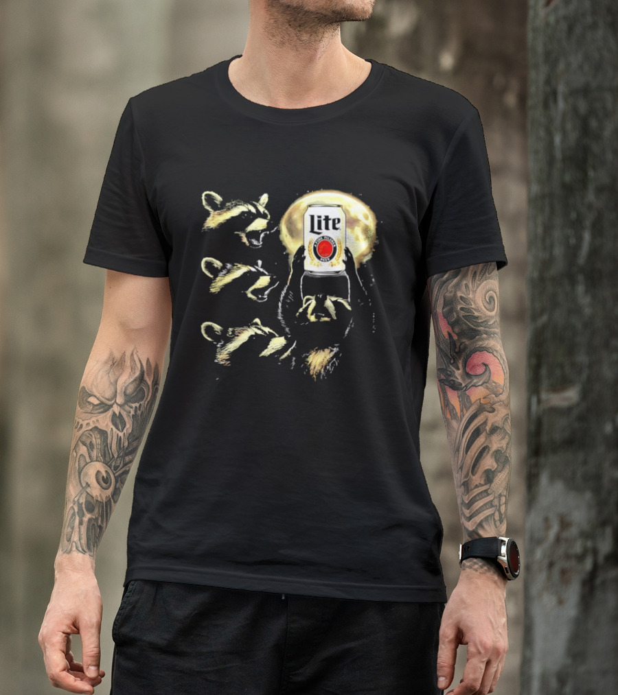 Four Raccoons Howling At Moon With Miller Lite Can T-Shirt