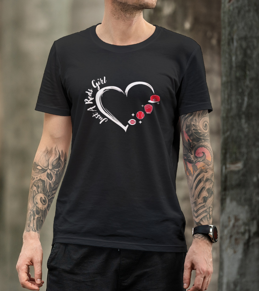 Cincinnati Reds Heart Baseball Cap Glove Fan Girl T-Shirt