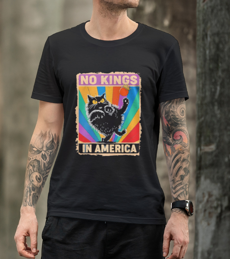 No Kings In America Black Cat Anti Trump Rainbow Kingslayer T-Shirt