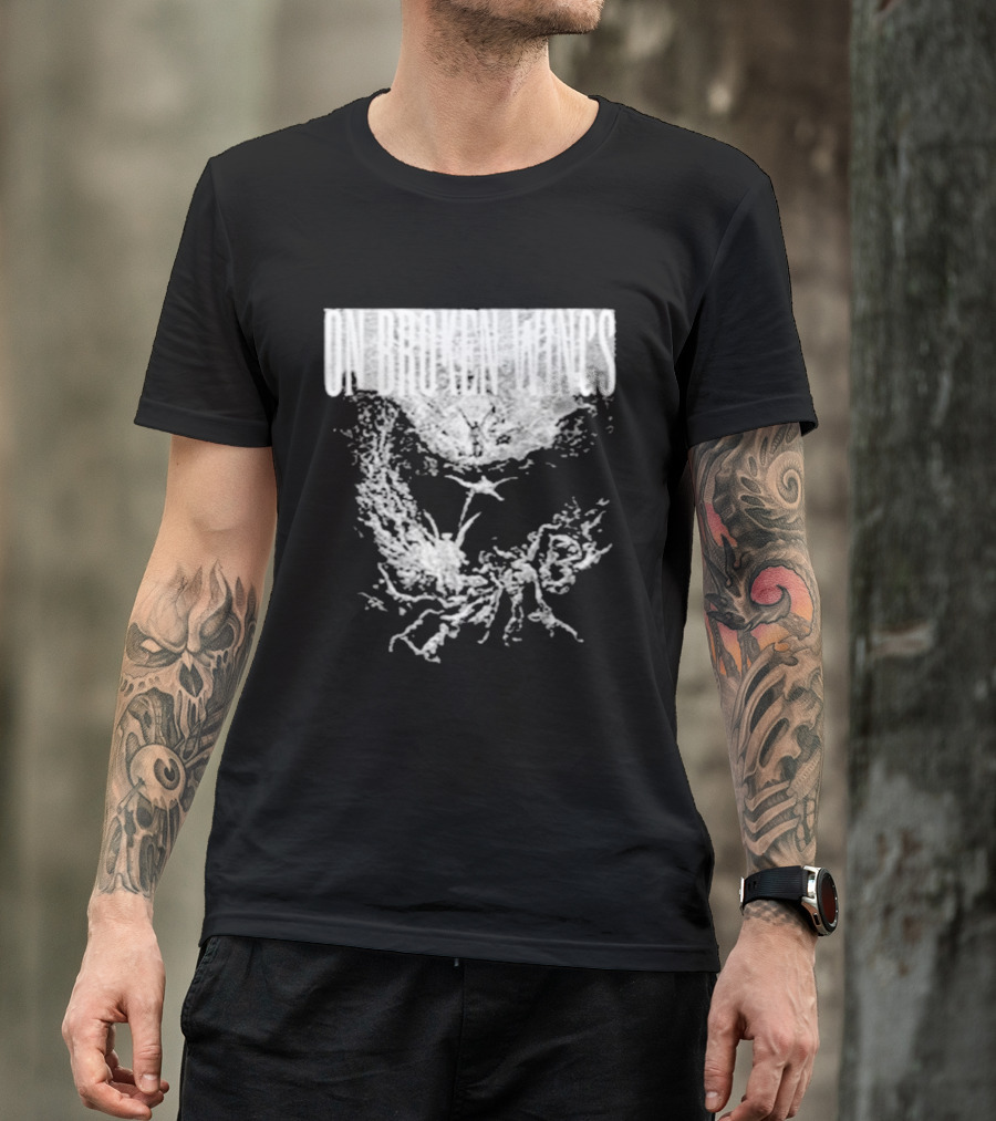 On Broken Wings Fallen Angel White Grunge T-Shirt