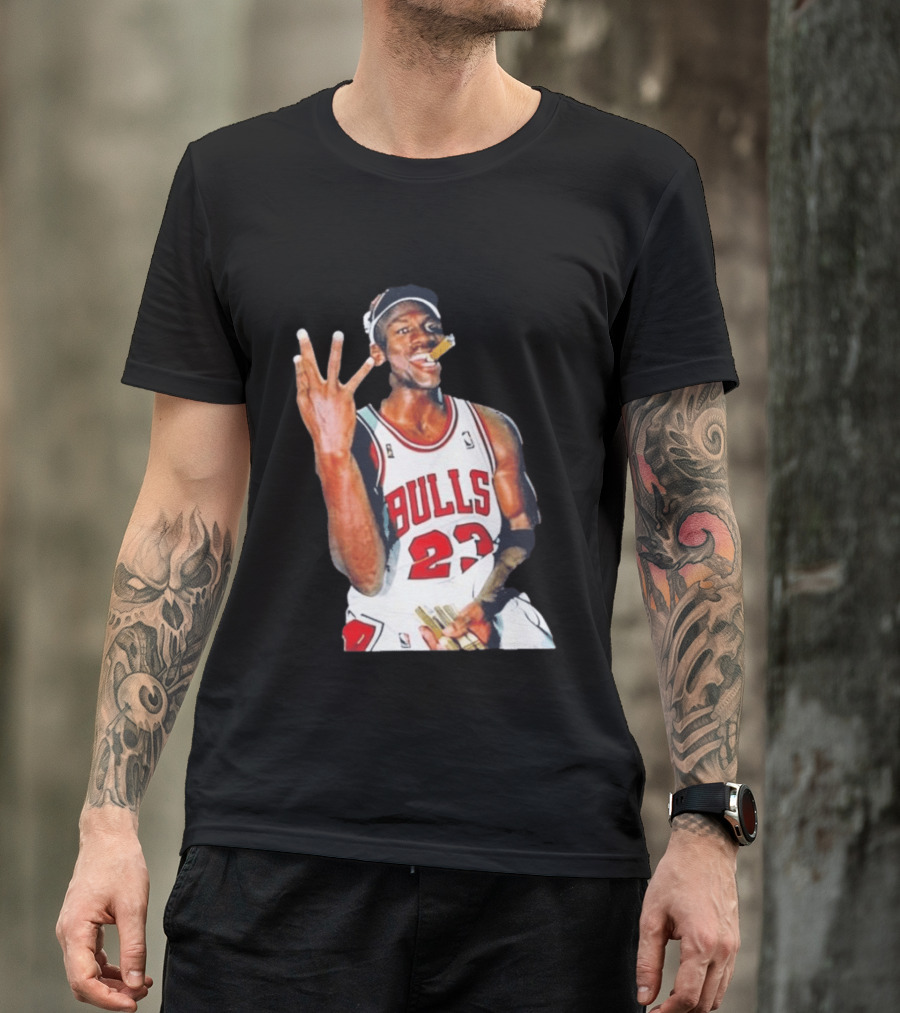Giannis Antetokounmpo Mj Cigar Chicago Bulls 23 Basketball Legend T-Shirt