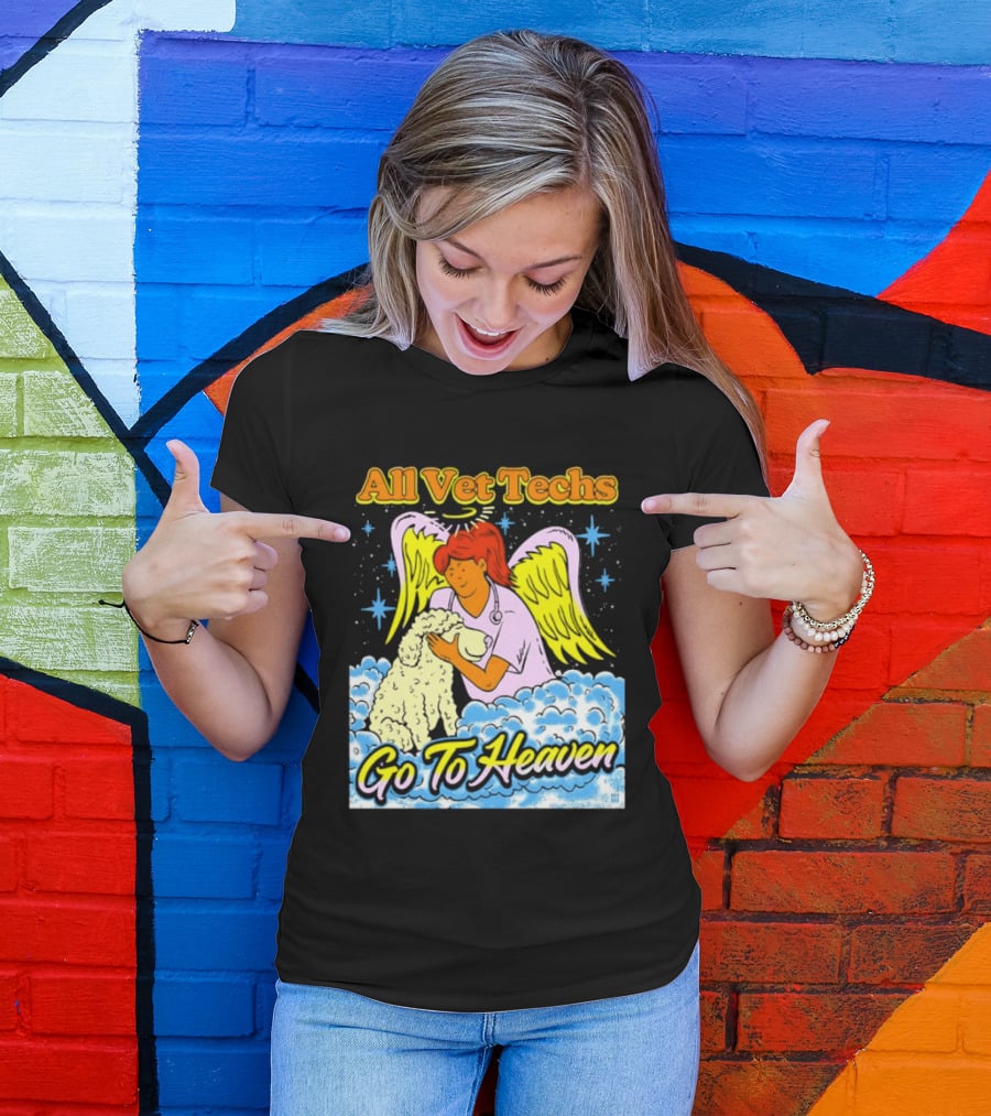 All Vet Techs Go To Heaven Angel Holding Dog Clouds T-Shirt
