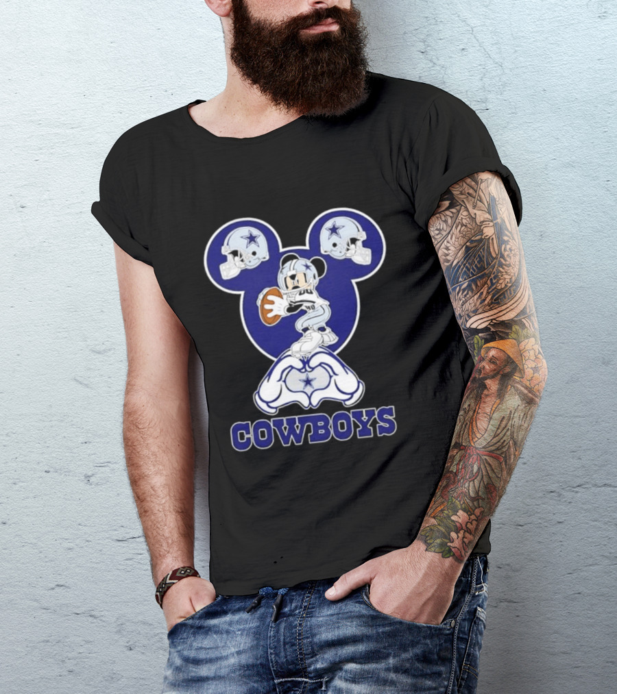 Dallas Cowboys Mickey Mouse Heart Hands Football Helmets T-Shirt