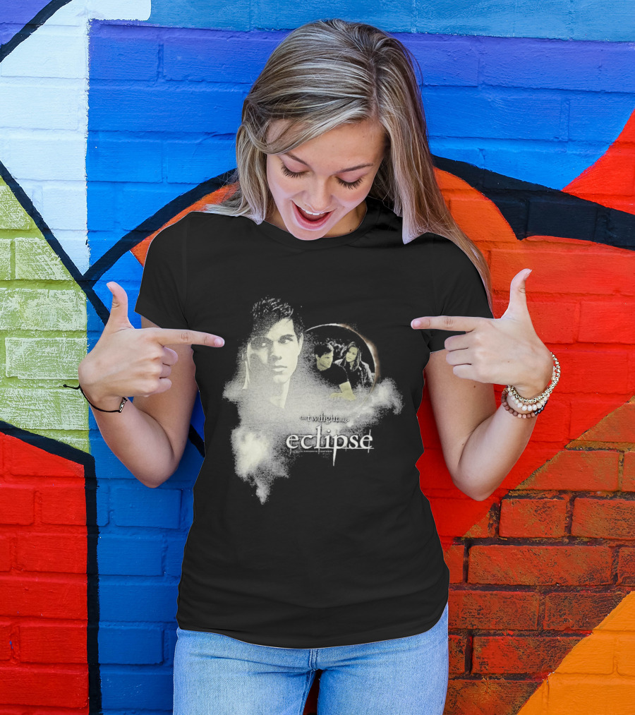 Timothee Chalamet The Twilight Saga Eclipse Crescent Moon T-Shirt